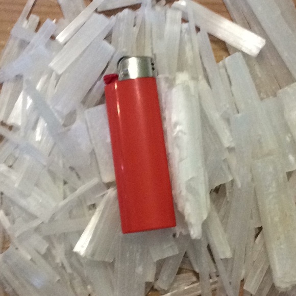 Selenite Healing Crystal Chips And Blades - Picture 5 of 5